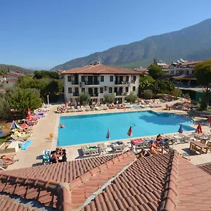 Saray Otel